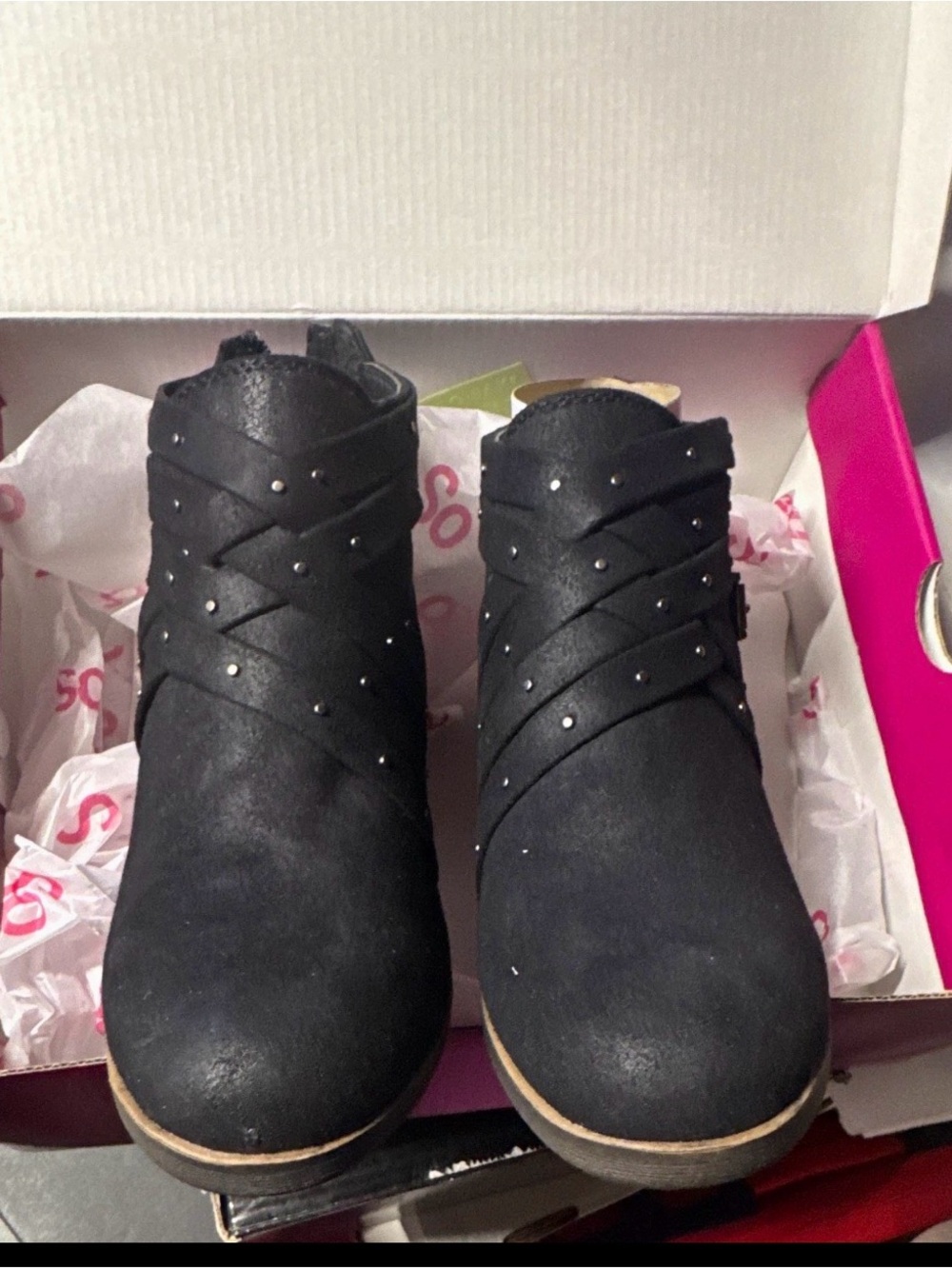 SO Chantilly Women's Black Ankle Boots US 6 Studded Buckle Faux Suede